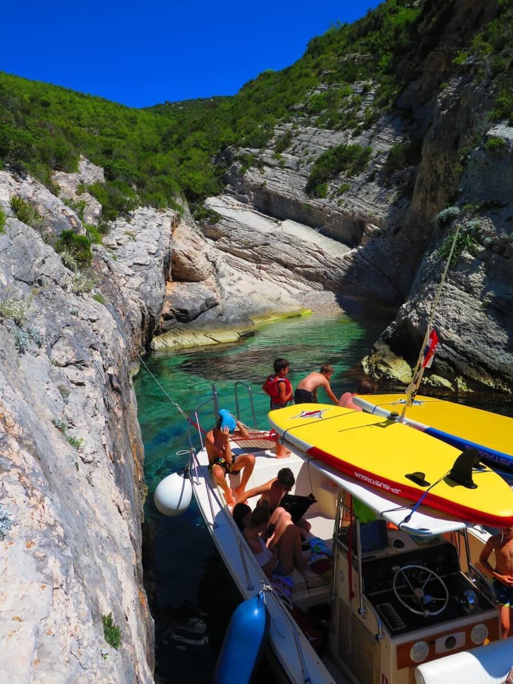 Private boat trip around Vis on a motorboat