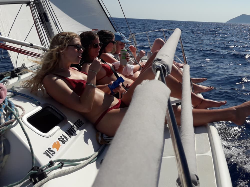 Full-day sailing experience in Vis