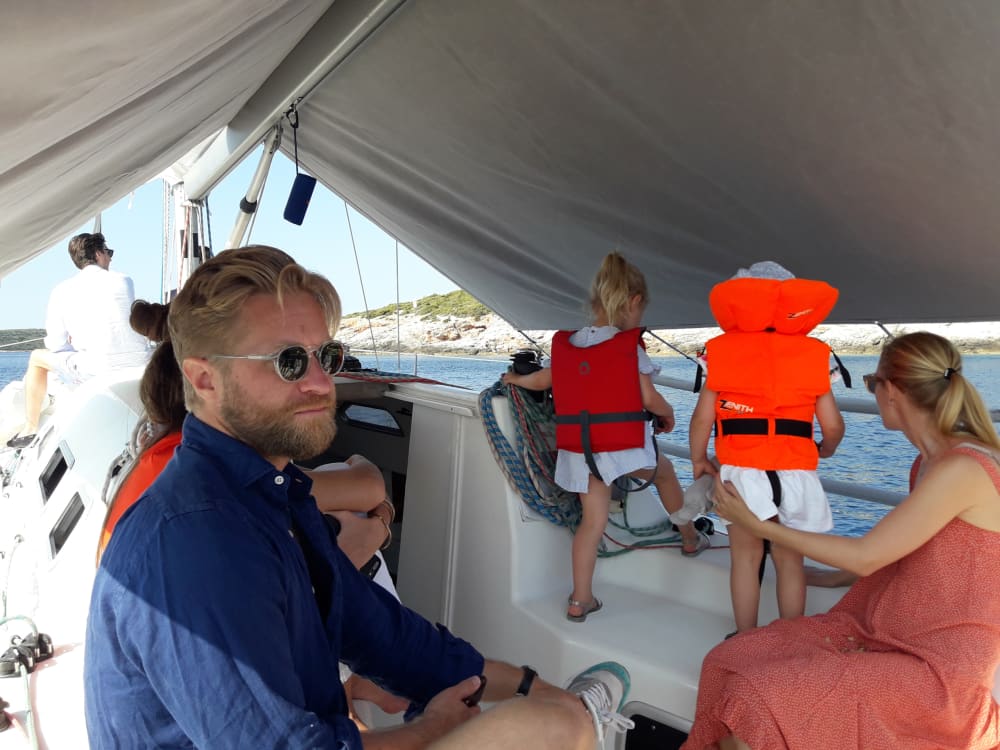 Full-day sailing experience in Vis