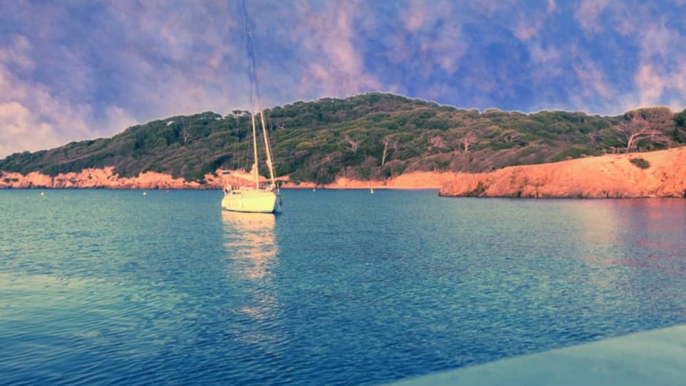Descubra Saint-Mandrier-sur-Mer en un viaje en lancha de un día completo