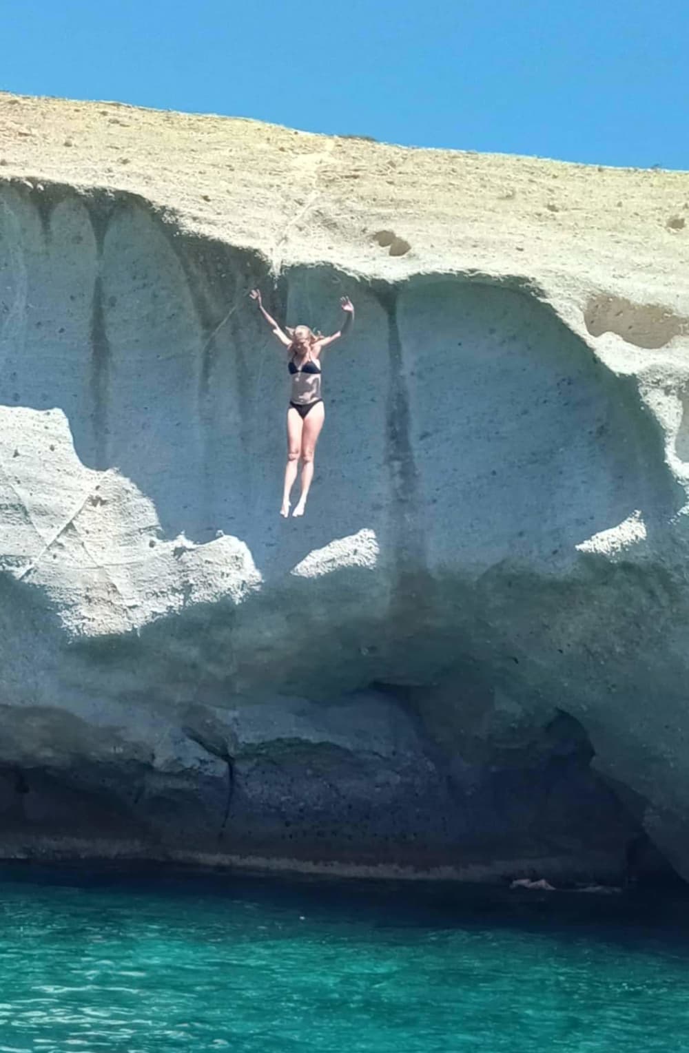 Tu escapada VIP a Piso Livadi: Un viaje de 3h30 en un goleta.