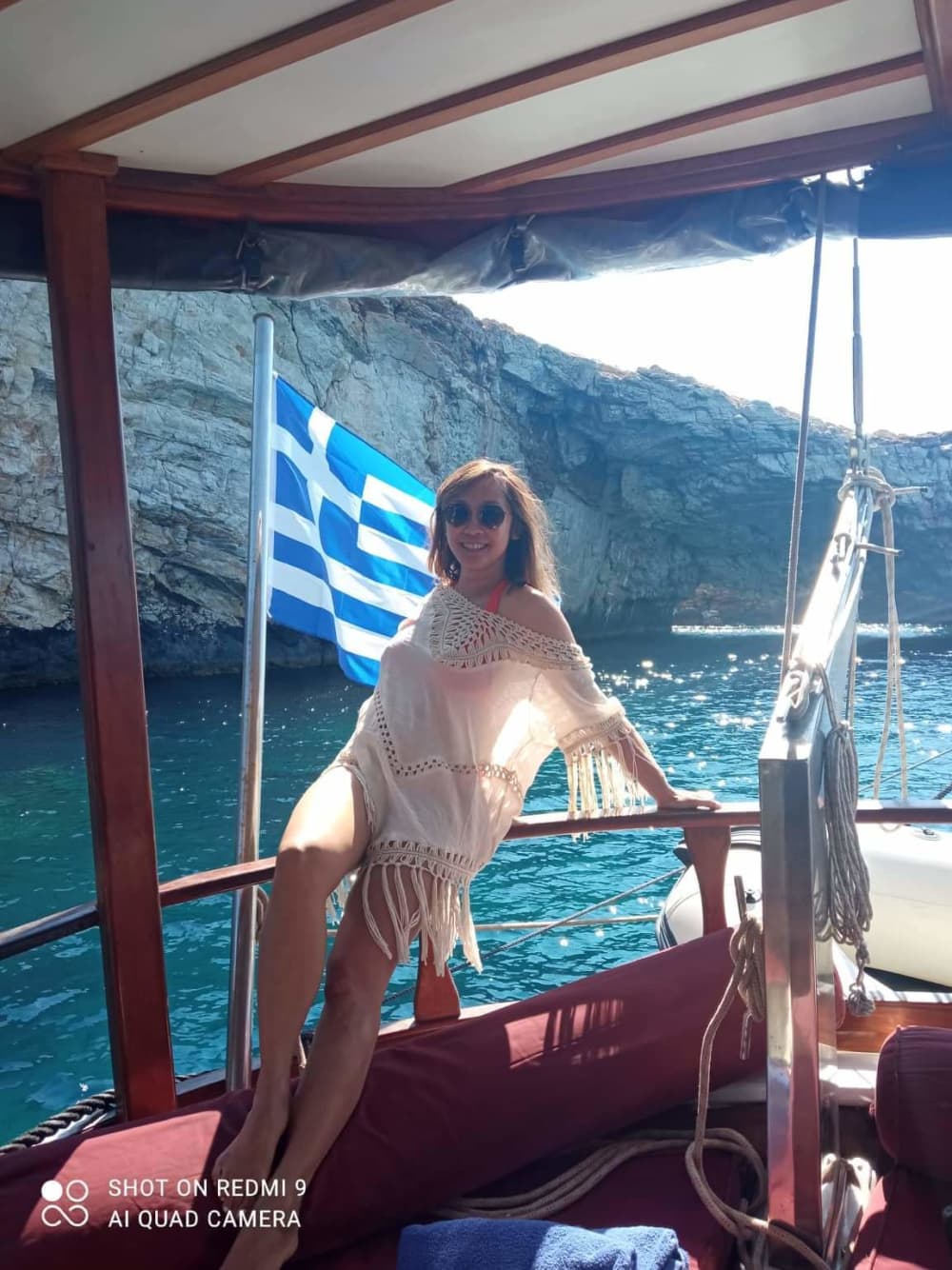 Tu escapada VIP a Piso Livadi: Un viaje de 3h30 en un goleta.