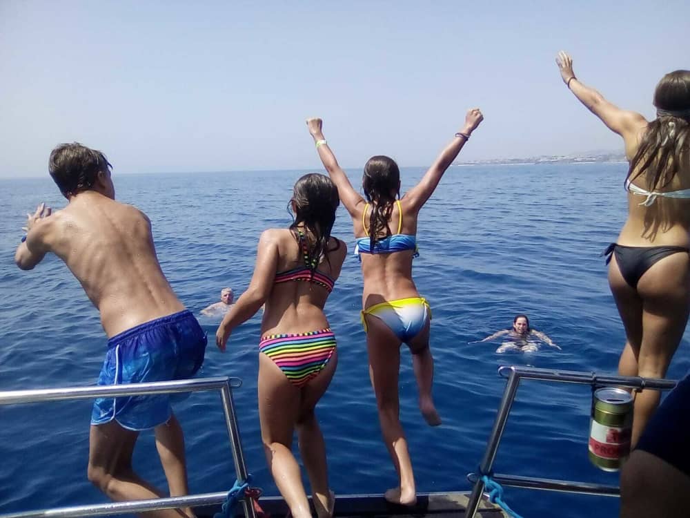 12 ore de soare și ape turcoaz în jurul orașului Fuengirola