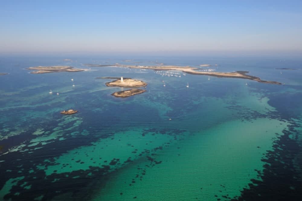 Profitez de 9h en bateau à moteur pour découvrir La Forêt-Fouesnant