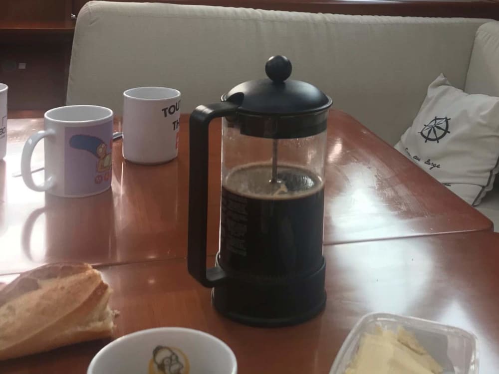 Nehmen Sie sich 9 Stunden Zeit, um den verborgenen Zauber von Sète vom Wasser aus zu entdecken.