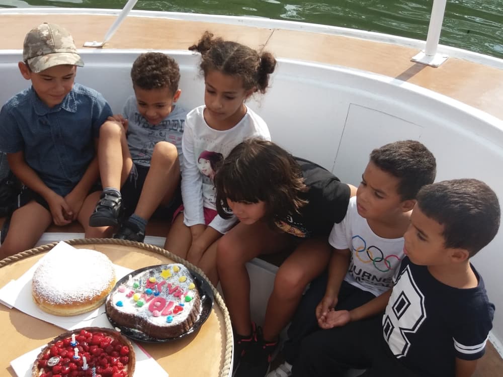 1-godzinny prywatny rejs z Asnières – spokojna ucieczka wokół Île de la Jatte