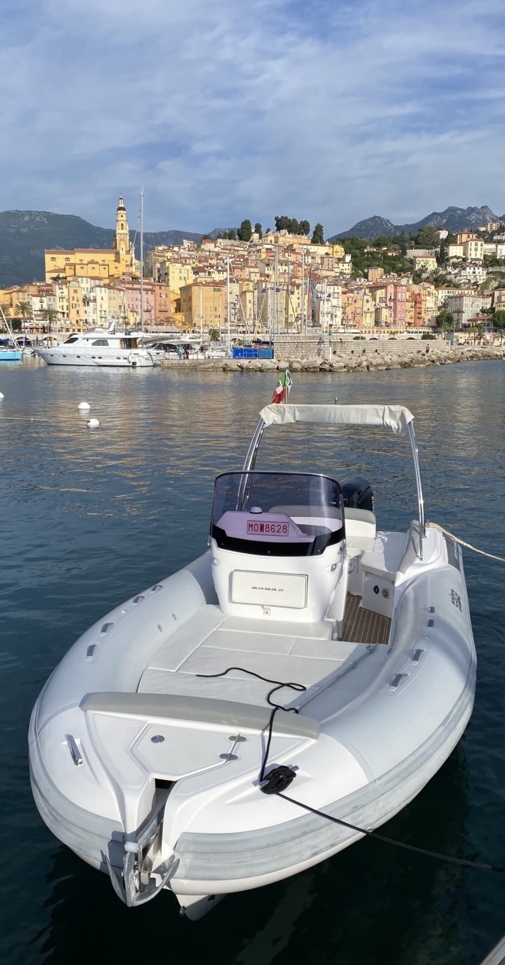 Entdecken Sie Monte Carlo auf einer ganztägigen Motorboottour