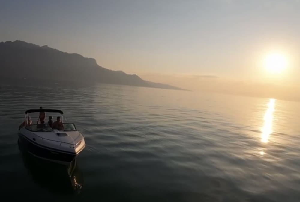 3-Hour Private Cruise on Lake Geneva