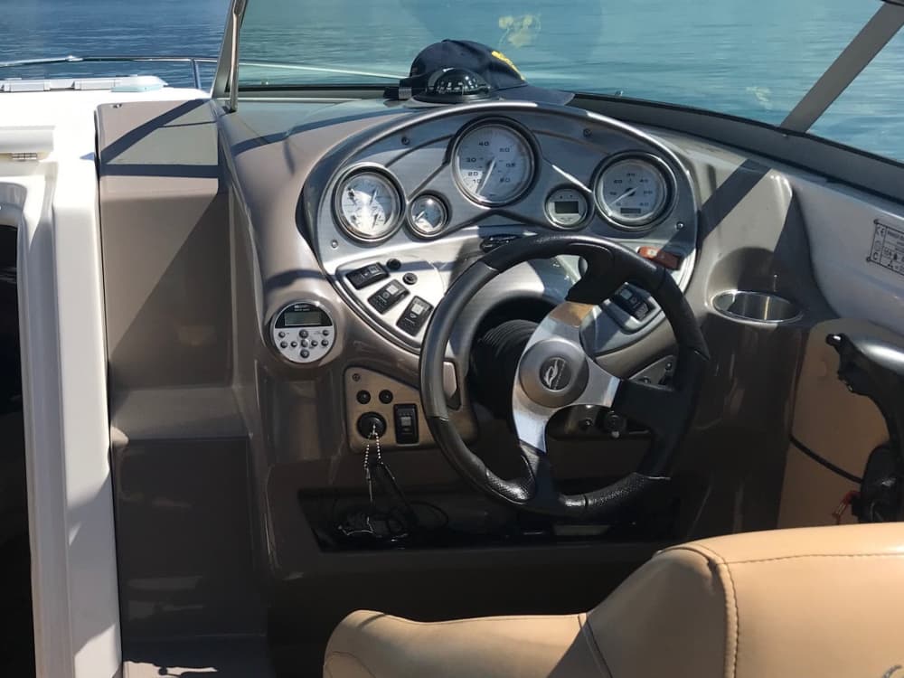 3-Hour Private Cruise on Lake Geneva