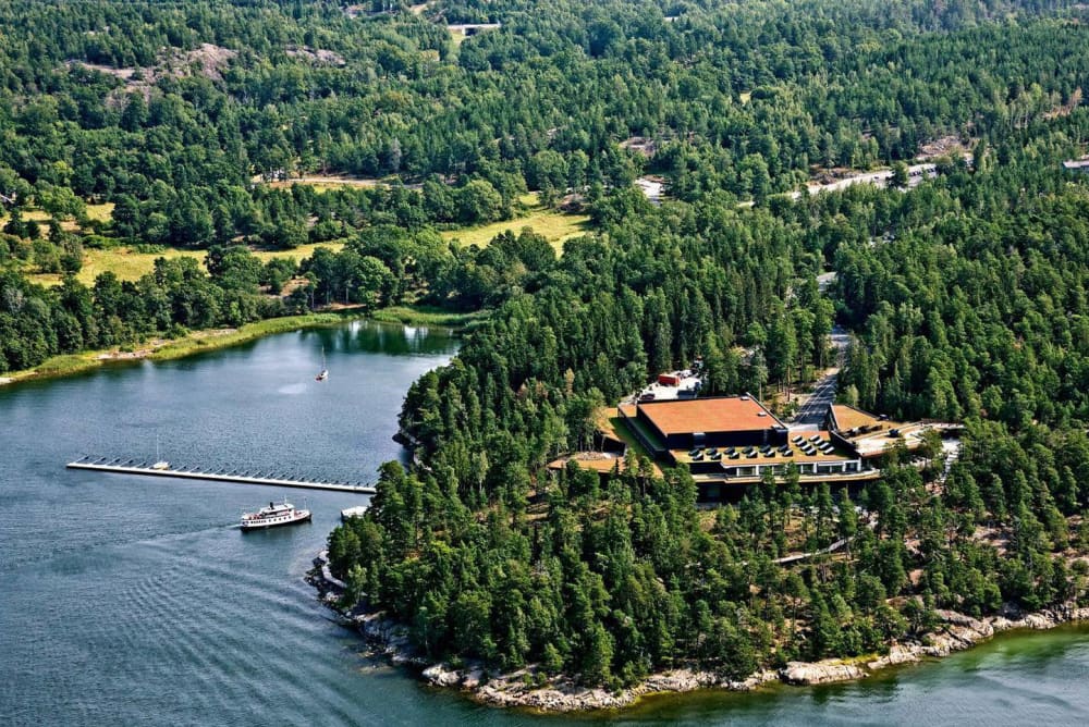 Entdecken Sie Stockholm auf einem Motorboot (6 Stunden).