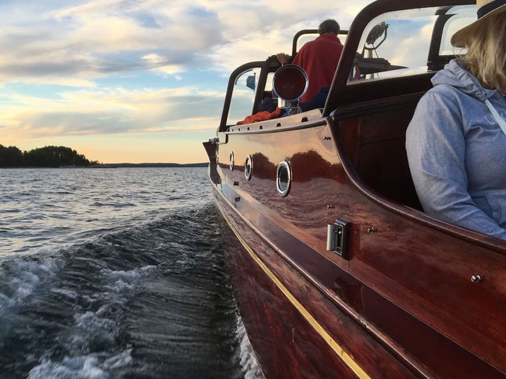 Entdecken Sie Stockholm auf einem Motorboot (6 Stunden).