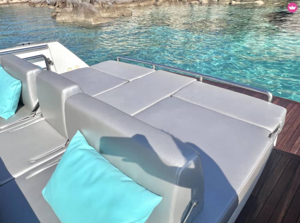 Αποκλειστική εμπειρία Fjord 44 Open στην Κόστα Σμεράλντα