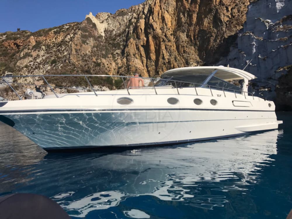 Von Capri nach Amalfi: Eine Küstenkreuzfahrt durchs Paradies