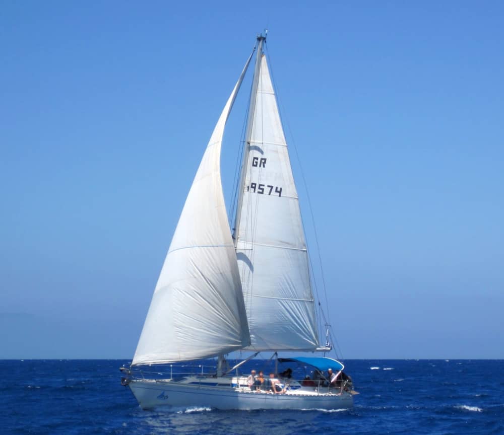 Cap sur le plaisir : une journée complète de navigation authentique à La Canée en voilier