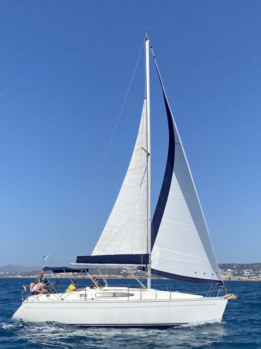 Cap sur le plaisir : une journée complète de navigation authentique à La Canée en voilier