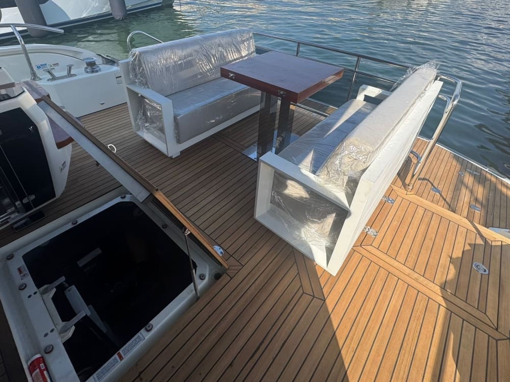 Da Miseno: Capri & Faraglioni Full Day Boat Tour