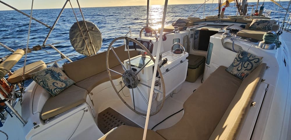 Découvrez Santa Pola lors d'une excursion en voilier d'une journée.