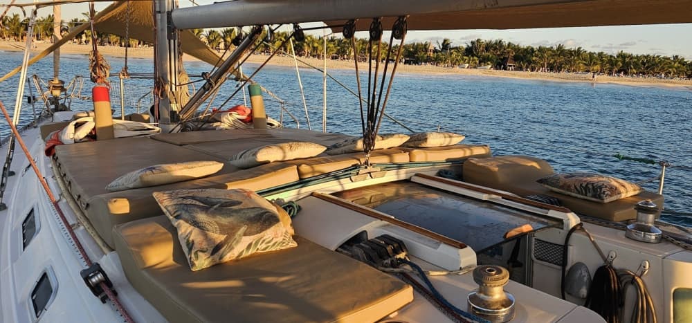 Découvrez Santa Pola lors d'une excursion en voilier d'une journée.