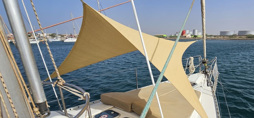 Découvrez Santa Pola lors d'une excursion en voilier d'une journée.