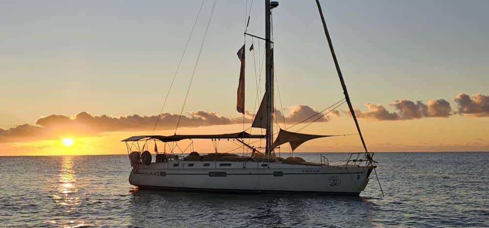 Découvrez Santa Pola lors d'une excursion en voilier d'une journée.
