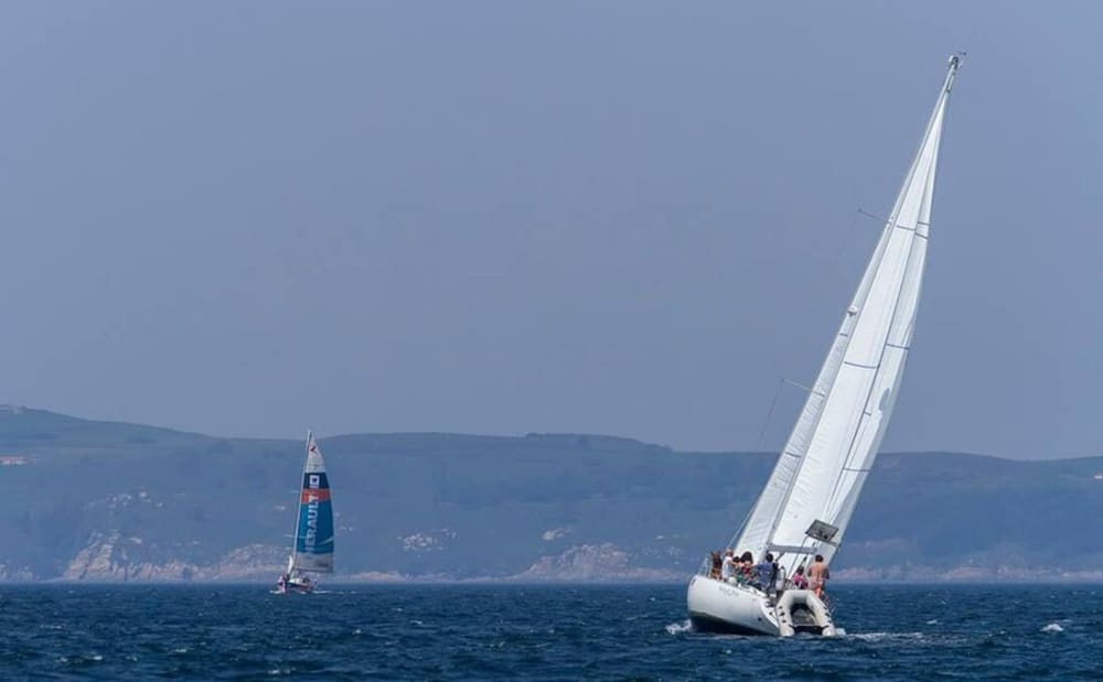 Een dagvullende zeiltocht in Portonovo