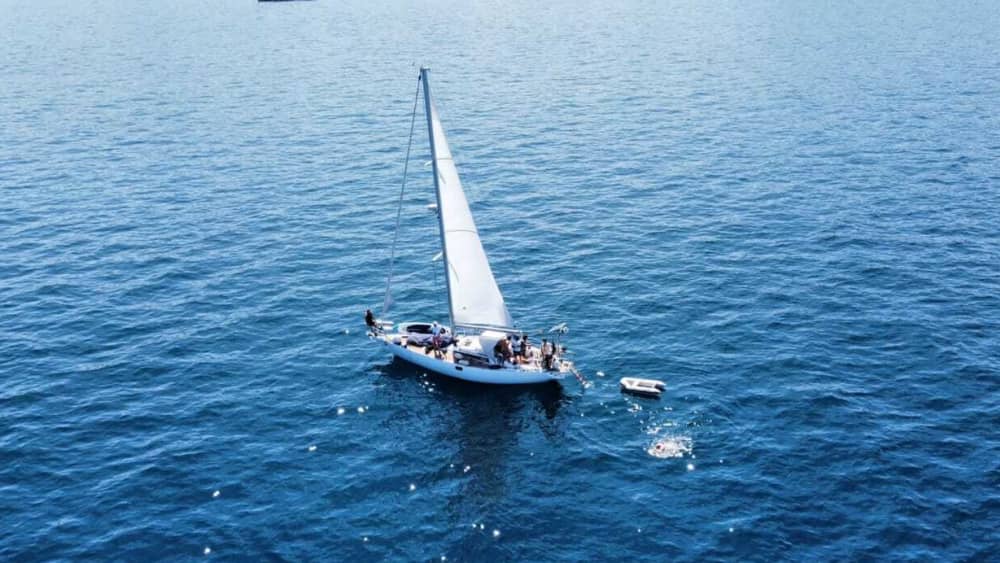 Full-day sailing experience in Portonovo