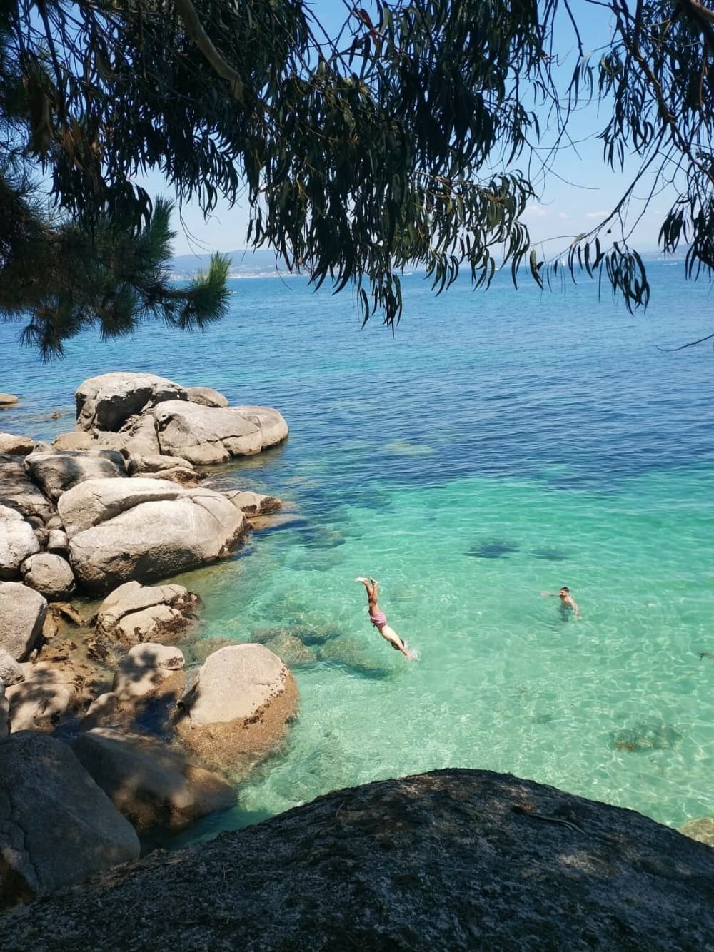 Een dagvullende zeiltocht in Portonovo