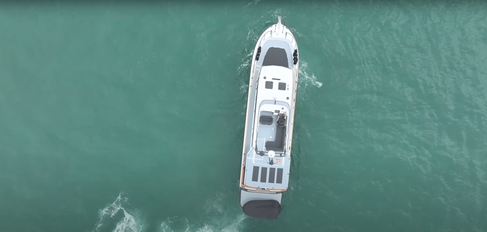 Kapitein Leo - Dagcruise met privéjacht rond Santorini