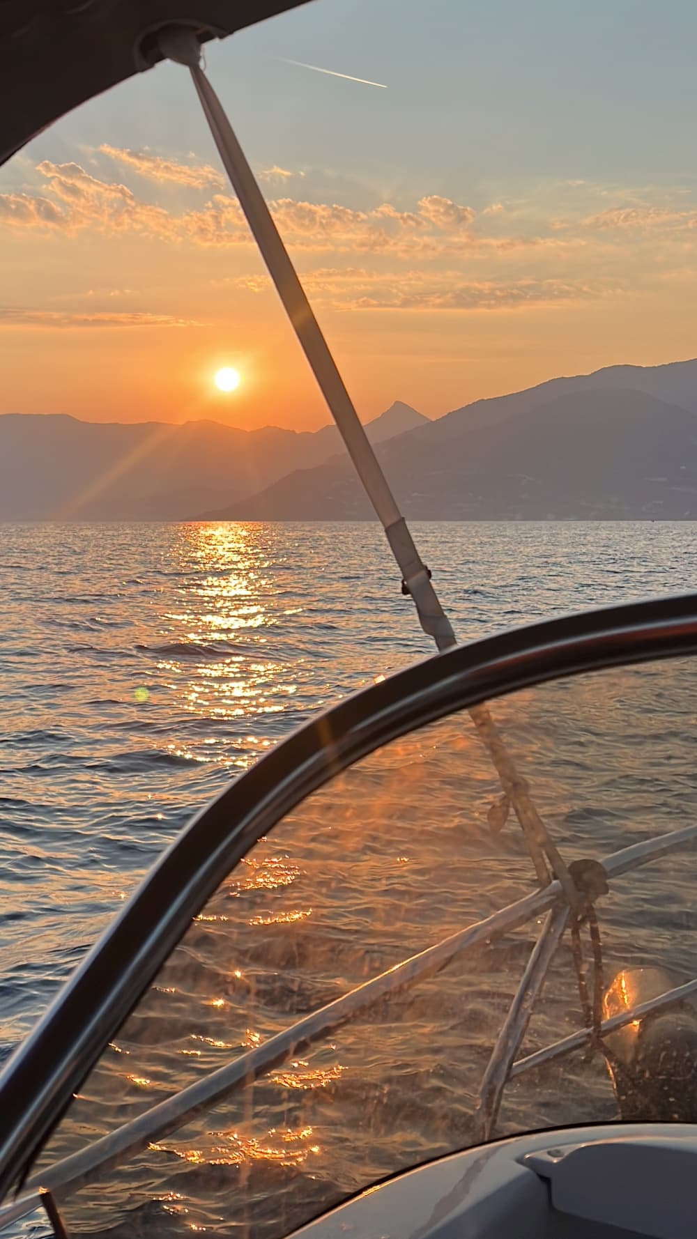 Half-day aboard Calyp2o to discover the French Riviera