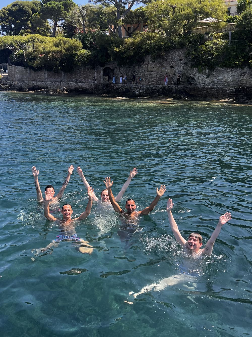 Half-day aboard Calyp2o to discover the French Riviera