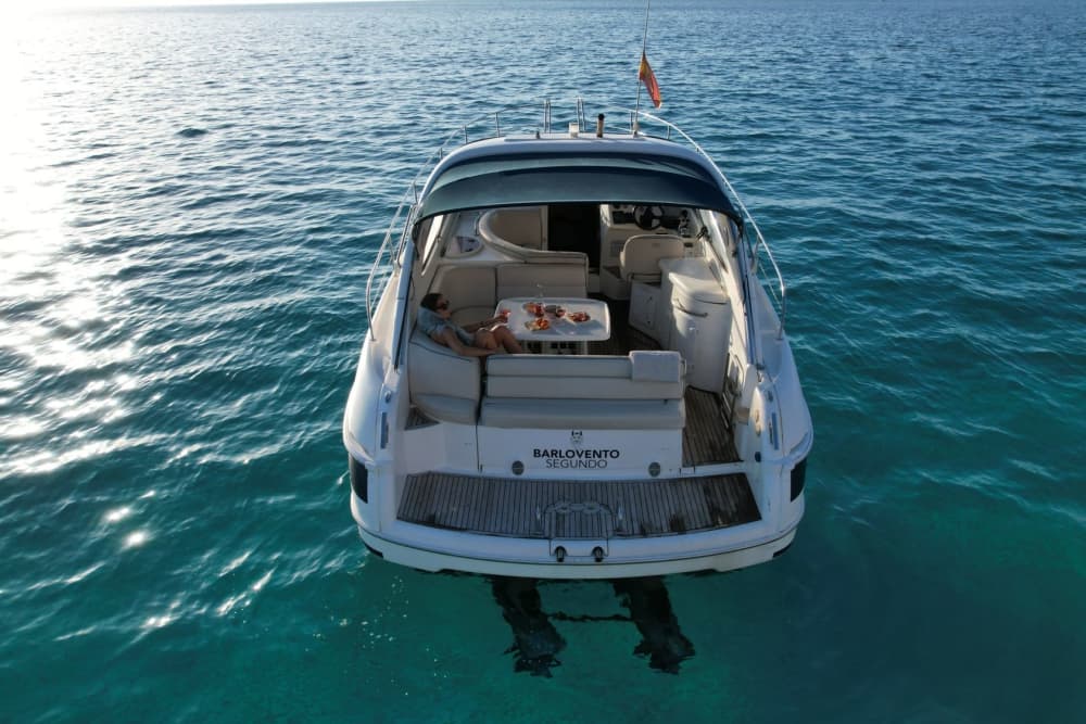 Ρομαντική περιήγηση στο ηλιοβασίλεμα στο Cala Llamp – 2 ώρες ευδαιμονίας