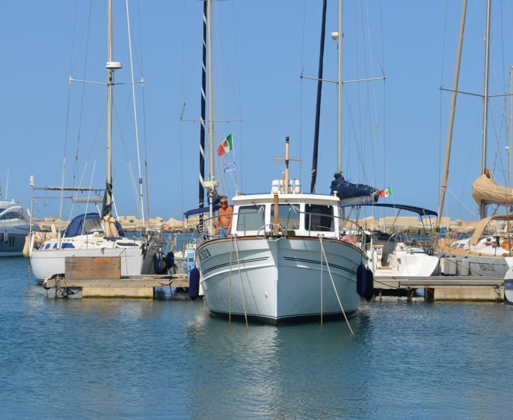 Une journée à la découverte de Marzamemi : détente absolue sur le bleu italien