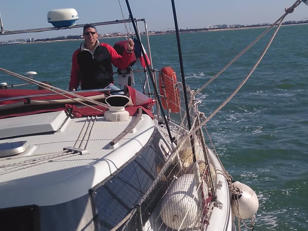Profitez d'une journée complète de navigation à La Rochelle en voilier.
