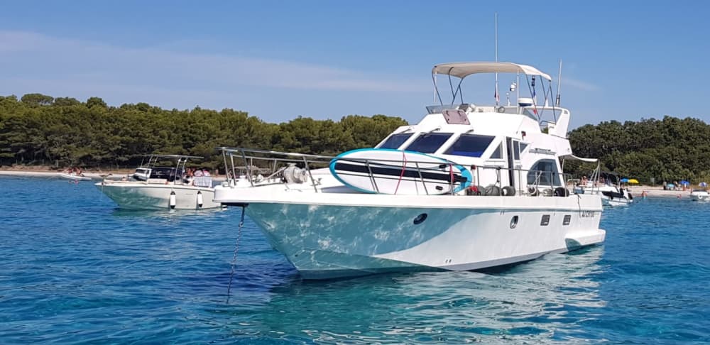 Exceptional cruise in the Gulf of Saint-Tropez and the Bay of Cavalaire