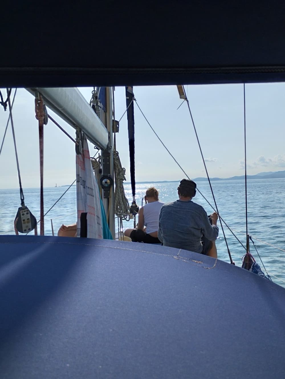 Sonho Mediterrâneo: 3 a 4 horas, natação em águas cristalinas, mergulho com snorkel, stand-up paddle, lanches e tapas.