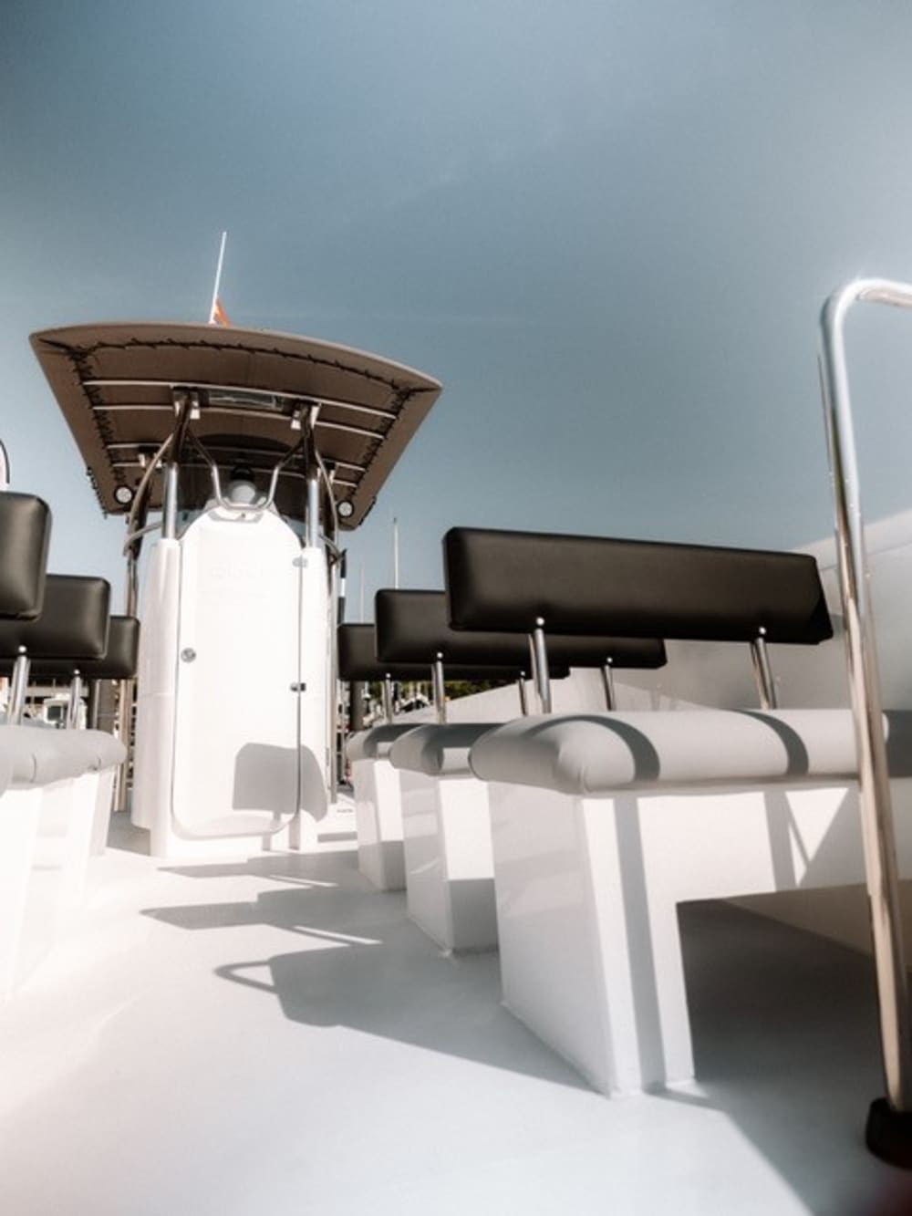 Entdecken Sie die Küste von Donostia-San Sebastián: Ein kompletter Tagesausflug an Bord eines Motorboots