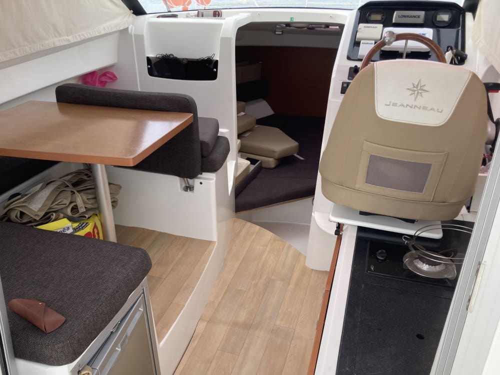 Le meilleur du Golfe du Morbihan se découvre sur l'eau : une journée privée complète en bateau à moteur