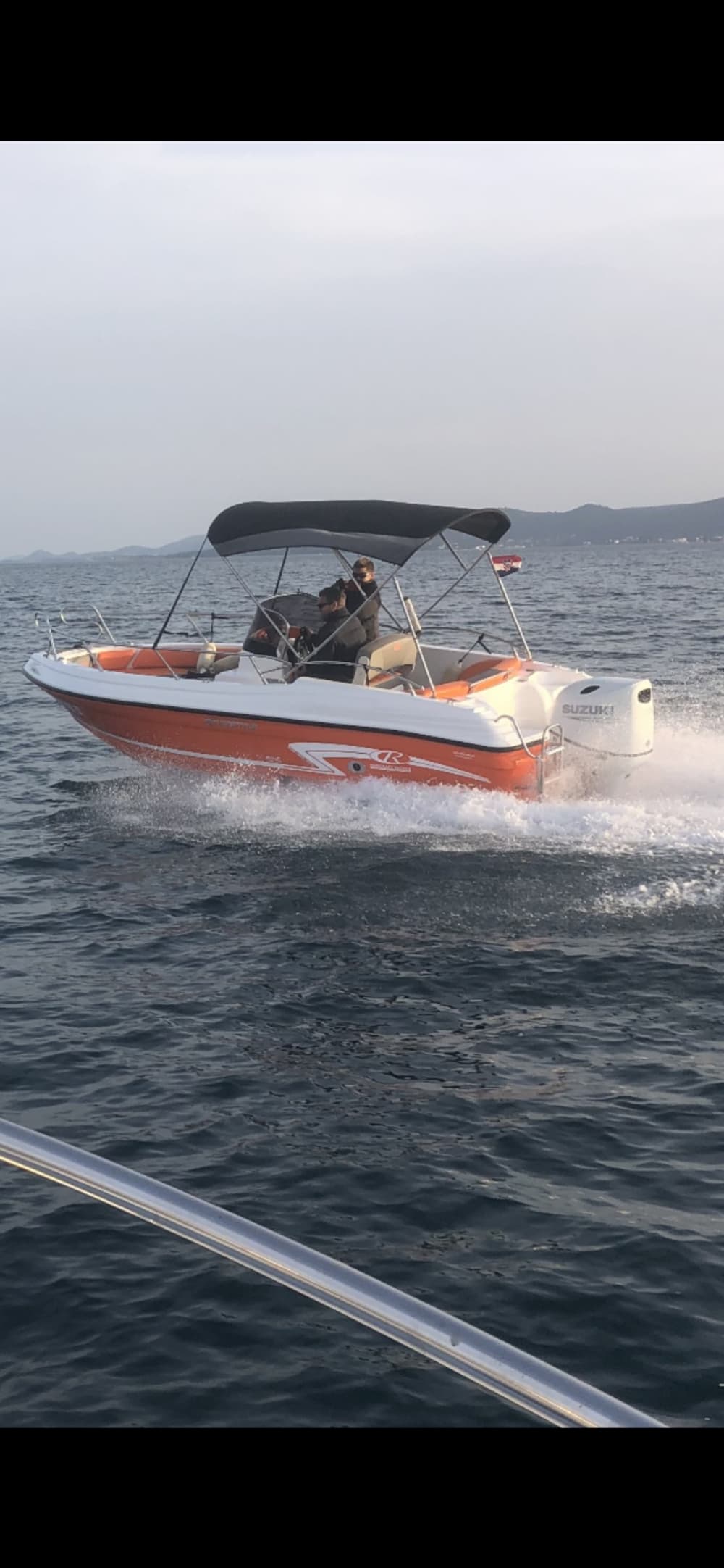 Explore the hidden bays of Zadar on a motorboat