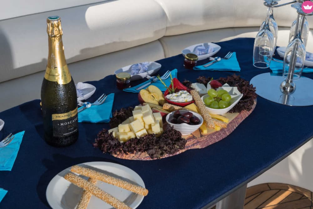 Croisière vers le sud – Zone des tortues de Laganas et grottes de Keri