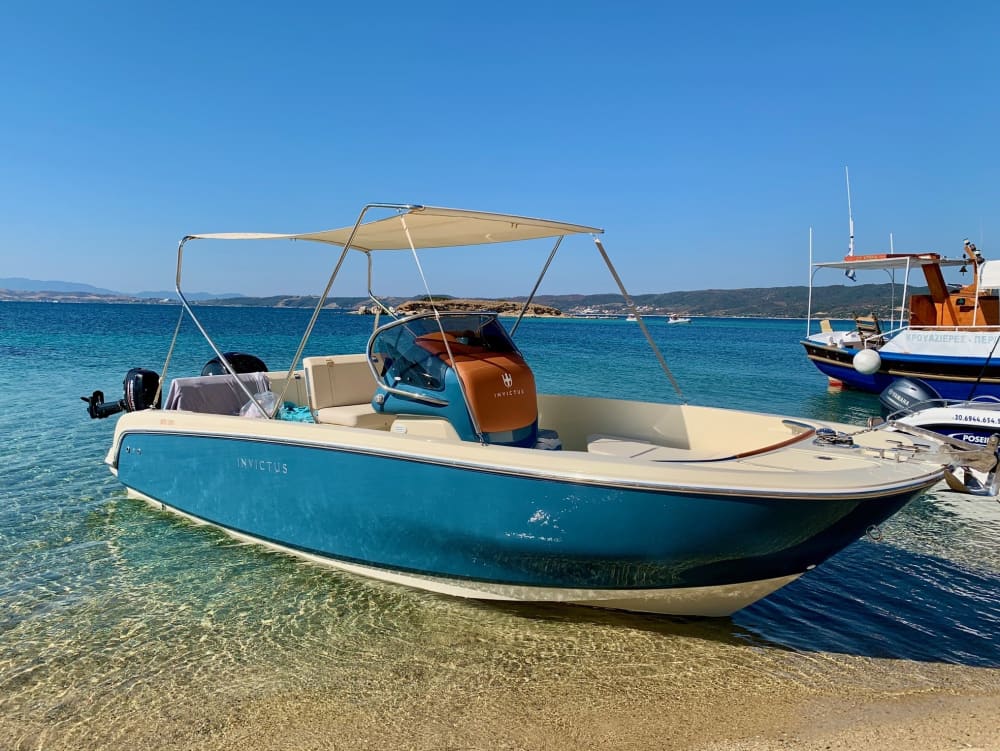 Crucero por la Laguna Azul y la isla Diaporos