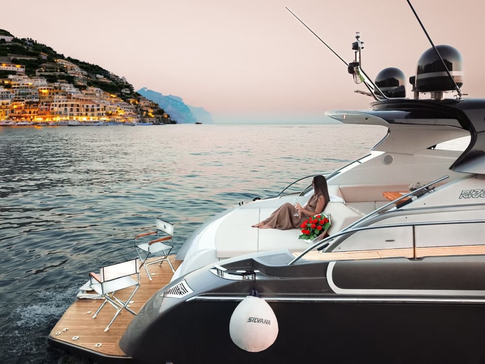 Los sueños italianos comienzan en el mar: Un viaje de 8 horas por el corazón de Amalfi.