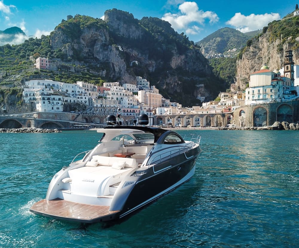 Los sueños italianos comienzan en el mar: Un viaje de 8 horas por el corazón de Amalfi.