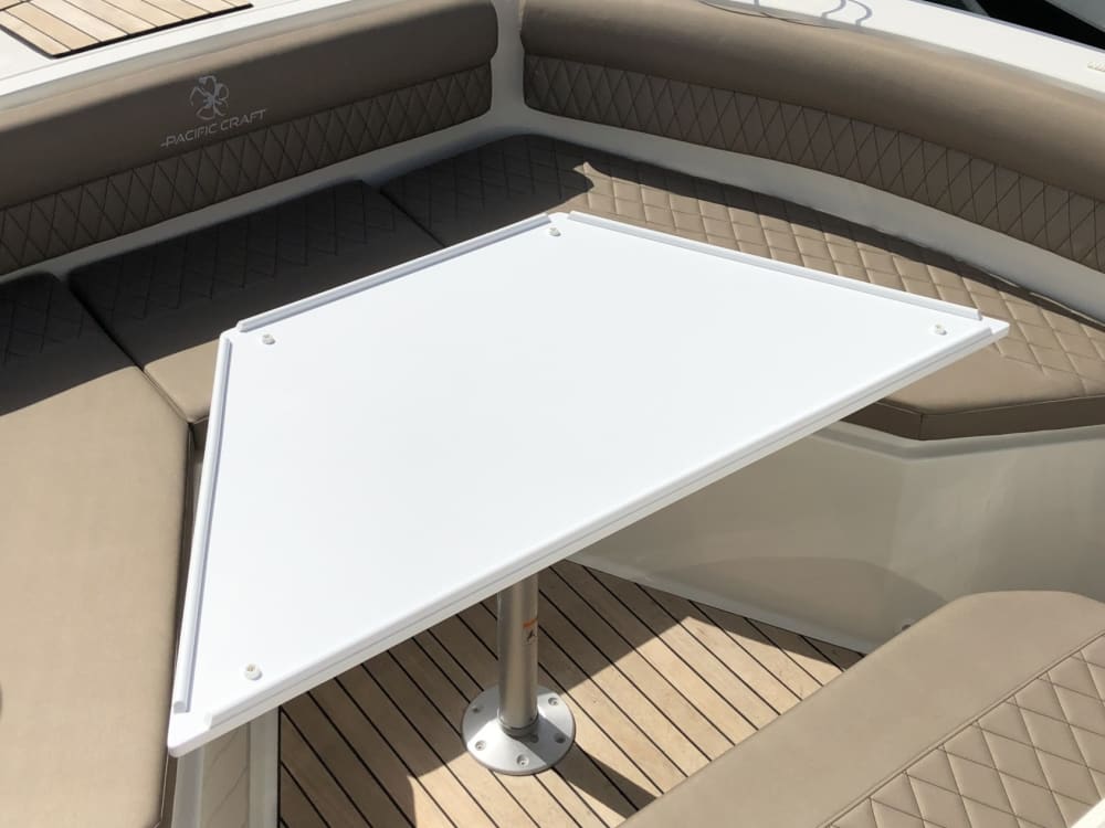 Profitez du soleil lors d'une excursion en bateau de 7 heures à Banyuls-sur-Mer.