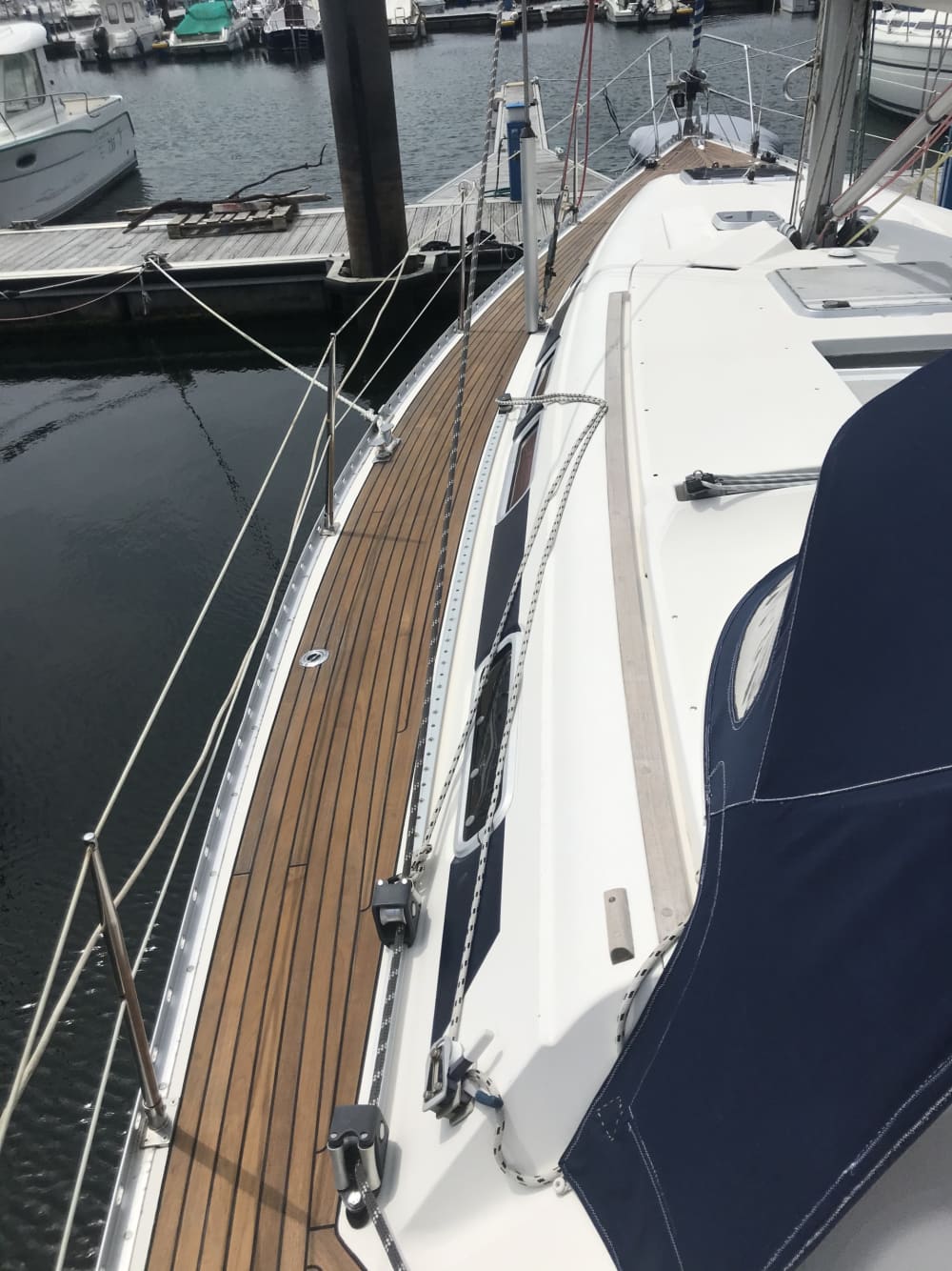 Set your course for joy: A full day of authentic sailing in Vigo on a sailboat