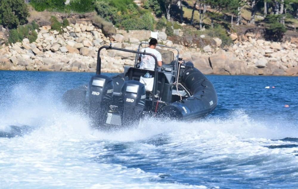 Découvrez Trebeurden en bateau à moteur pendant 8 heures