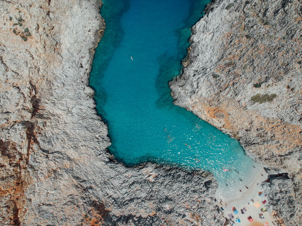Tour privado de Seitan Limania y Katholiko Bay desde Chania