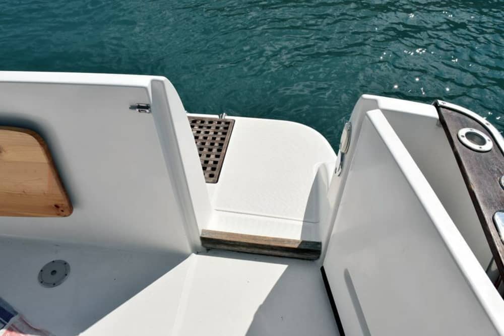 4 h à Crozon : Louez un bateau à moteur et profitez-en