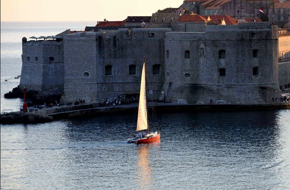 8h of sailing along the coast of Dubrovnik