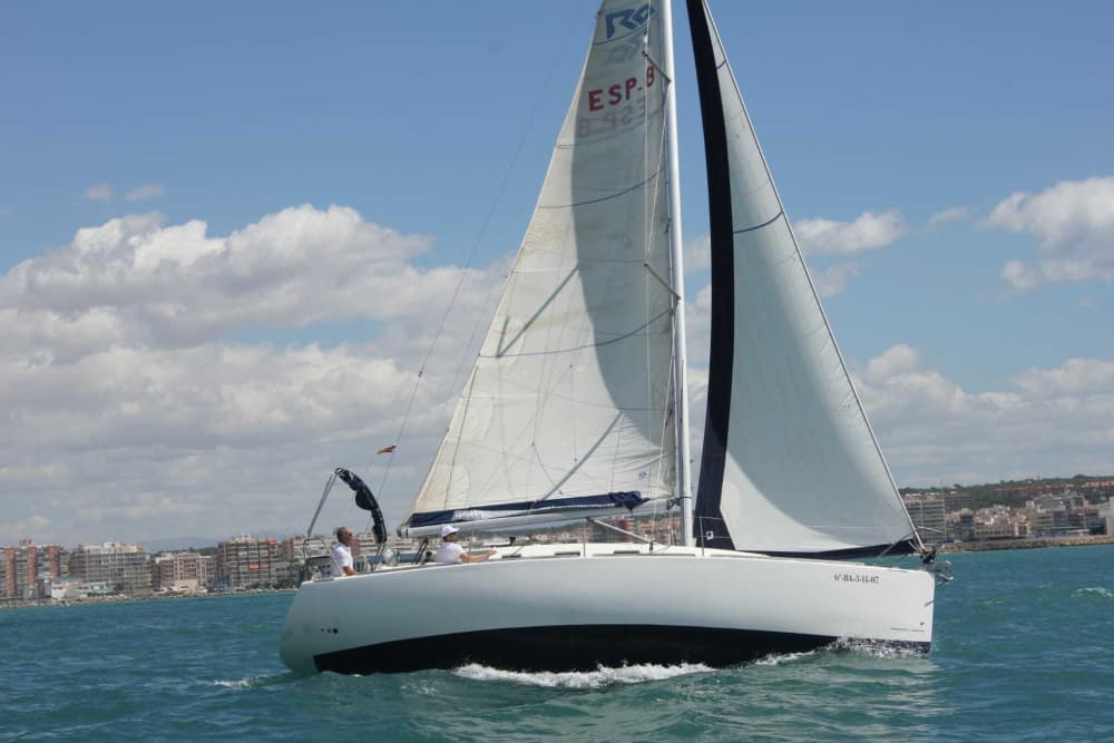Spend a 9h30 sailing around Santa Pola on a sailboat