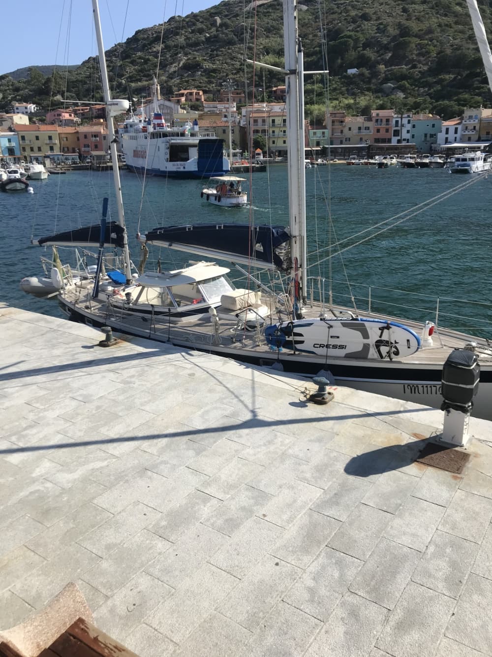 9 timmars segling längs Porto Ercoles kust